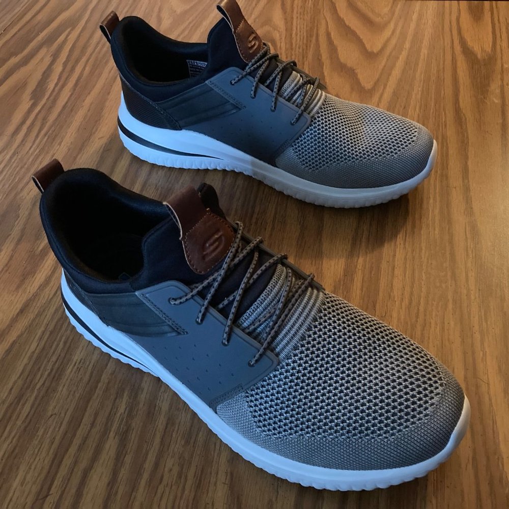 Skechers Delson 3.0 Cicada Mens Sneakers Shoes - Size 9